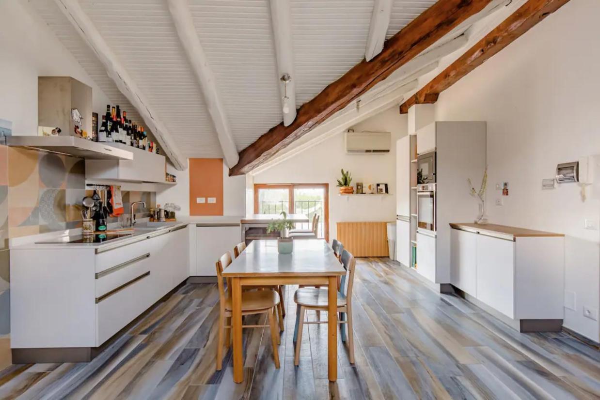 Boho House Bed and Breakfast Borgofranco d'Ivrea Buitenkant foto
