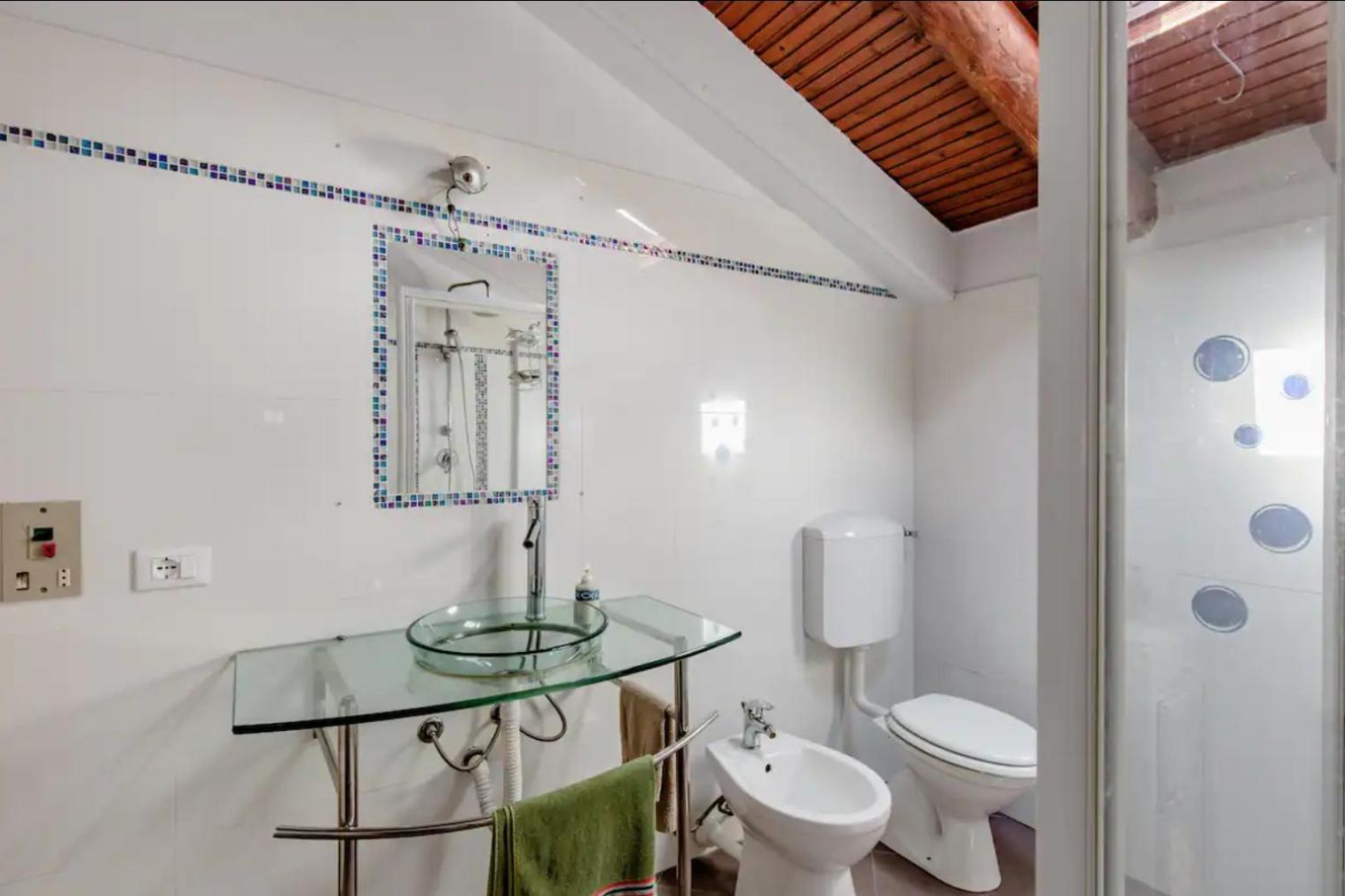 Boho House Bed and Breakfast Borgofranco d'Ivrea Buitenkant foto